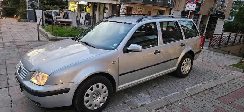 VW Bora 1.6 I, снимка 15 - Автомобили и джипове - 47835148