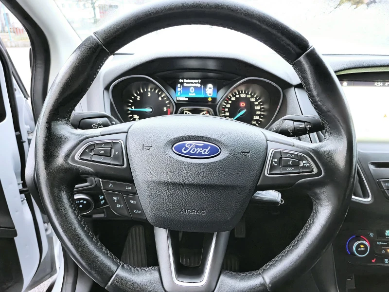 Ford Focus 1.5 TDCi 120 hp  EURO6 10.2016, снимка 14 - Автомобили и джипове - 48340248