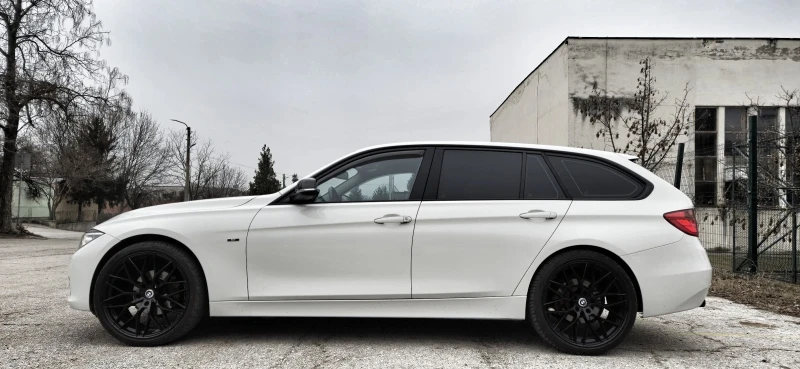 BMW 320 Sport Xdrive , снимка 5 - Автомобили и джипове - 48932405