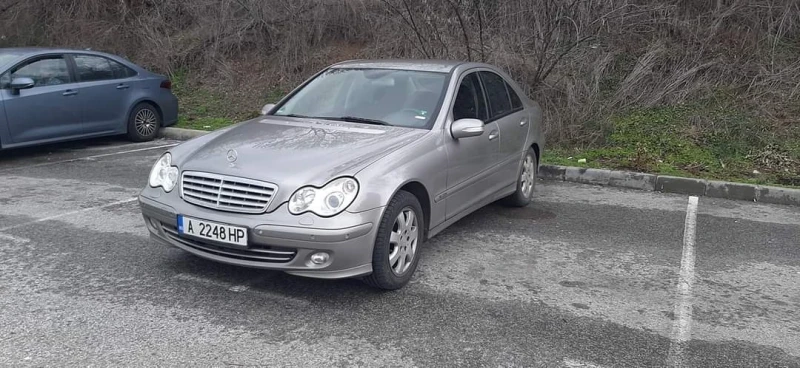 Mercedes-Benz 230 С230, снимка 1 - Автомобили и джипове - 49321842