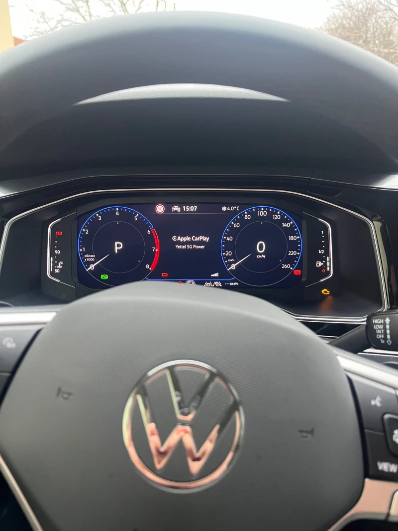 VW Taigo, снимка 11 - Автомобили и джипове - 52880925