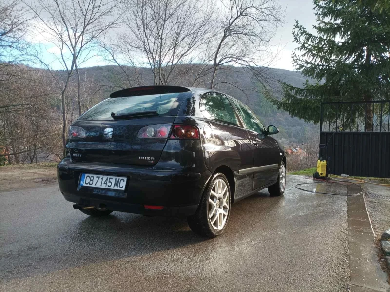 Seat Ibiza 1.9 101 k.c, снимка 5 - Автомобили и джипове - 52961433