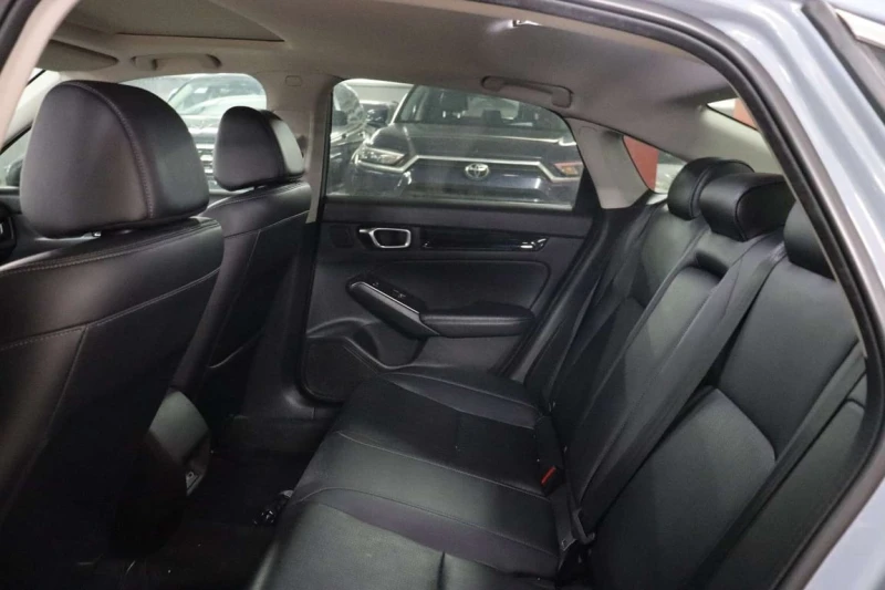 Honda Civic Touring  CARFAX, снимка 10 - Автомобили и джипове - 53024488