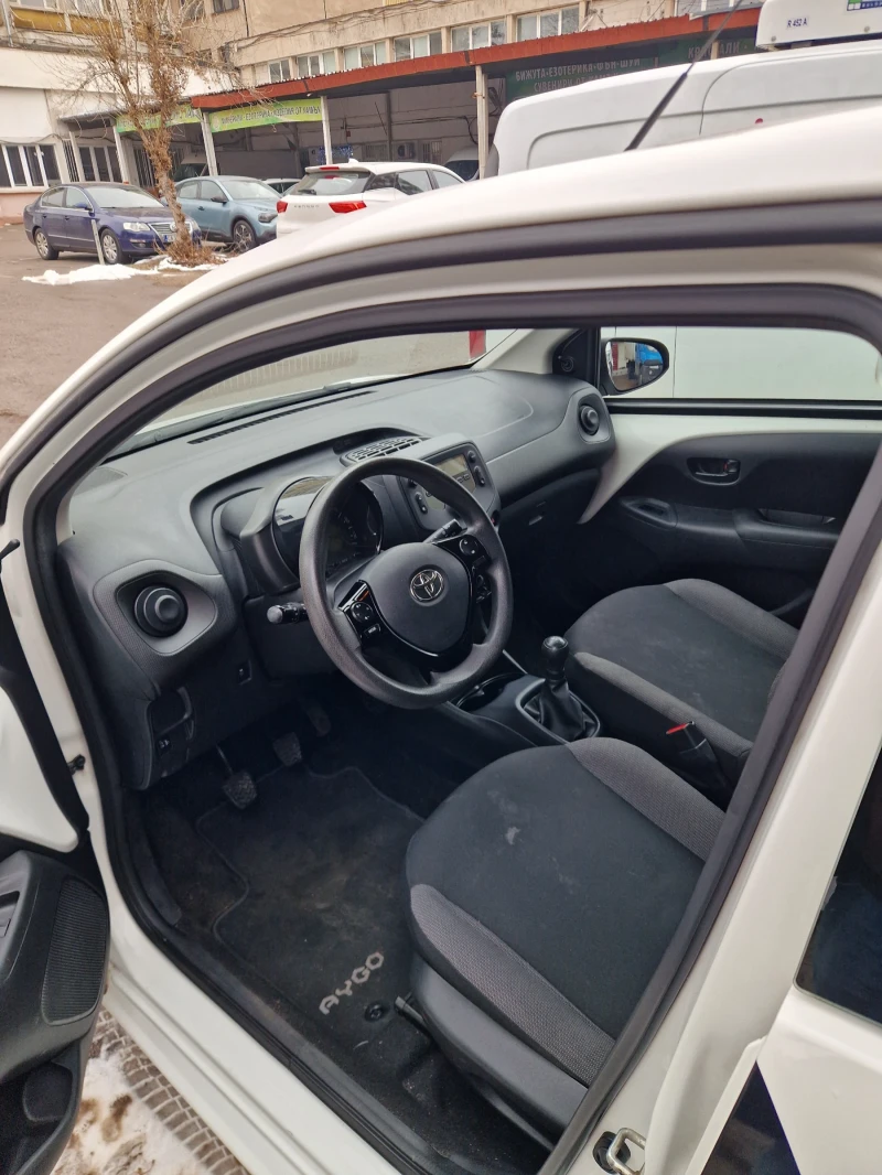 Toyota Aygo, снимка 3 - Автомобили и джипове - 53341117