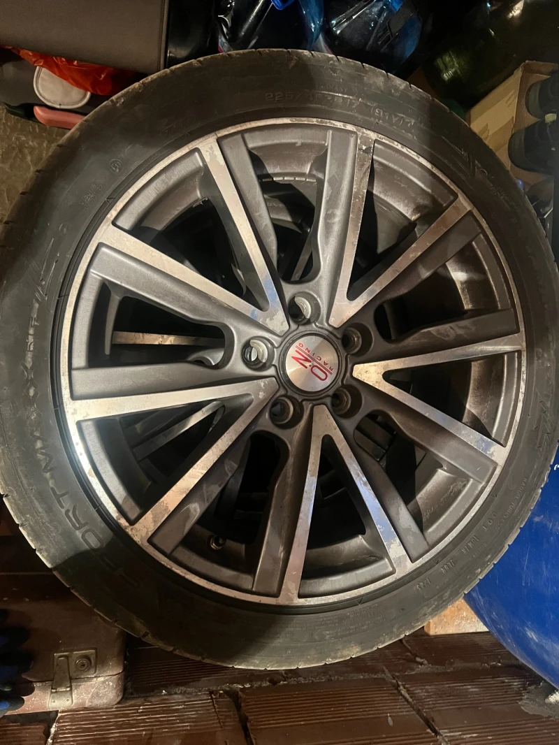 Skoda Superb 2.0 TDI, снимка 15 - Автомобили и джипове - 53437750