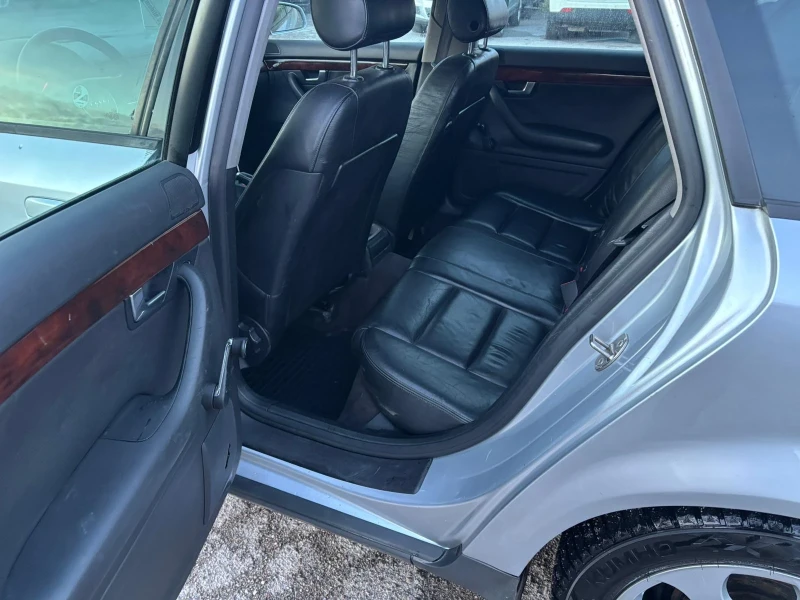 Audi A4 1.9 TDI, снимка 10 - Автомобили и джипове - 53593435
