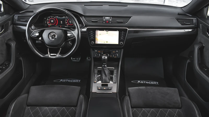 Skoda Superb Combi Sport Line 2.0 TDI 4x4 DSG, снимка 8 - Автомобили и джипове - 53594766
