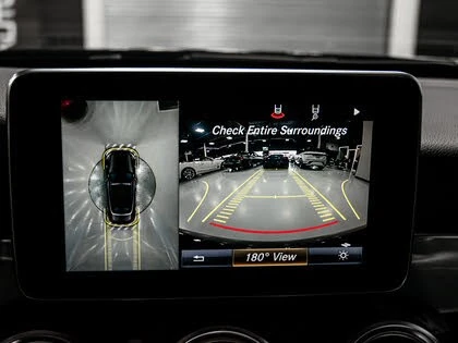 Mercedes-Benz C 300 4MATIC* АвтоКредит* (ЦЕНА ДО БГ), снимка 7 - Автомобили и джипове - 54139734