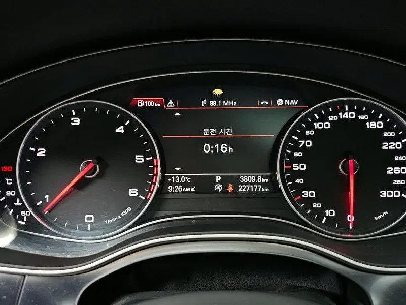 Audi A7 3.0 TDI Quattro, снимка 8 - Автомобили и джипове - 54562130