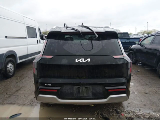 Kia EV9 LAND | PANO | CAPTAIN CHAIRS, снимка 15 - Автомобили и джипове - 55006183