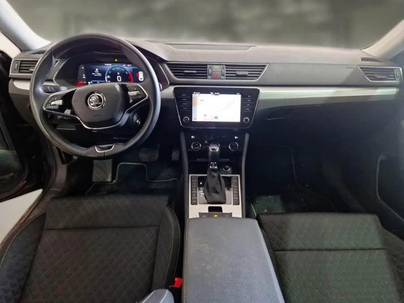 Skoda Superb 1.4 TSI Plug-in Hybrid, снимка 6 - Автомобили и джипове - 55276683