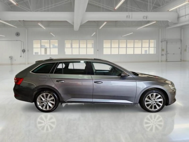 Skoda Superb 1.4 TSI Plug-in Hybrid, снимка 4 - Автомобили и джипове - 55276683
