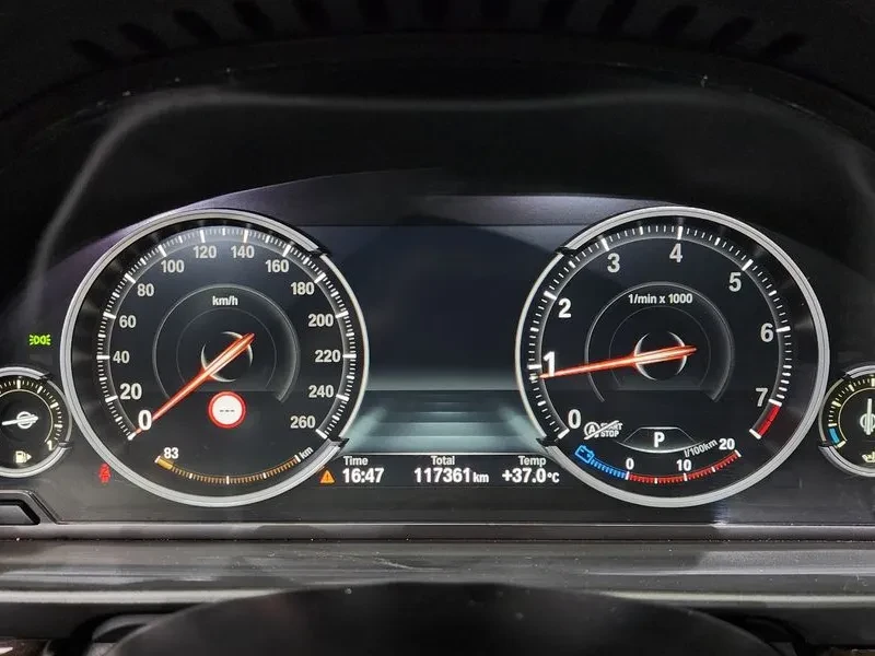 BMW 528 I xDrive - САМО 30% АВАНС, снимка 8 - Автомобили и джипове - 55803165