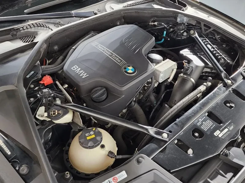 BMW 528 I xDrive - САМО 30% АВАНС, снимка 6 - Автомобили и джипове - 55803165