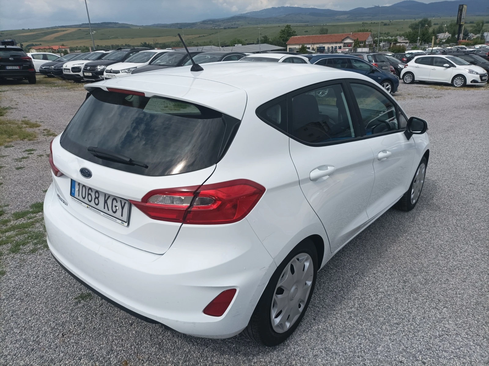 Ford Fiesta 1.1I-EURO6 - изображение 5