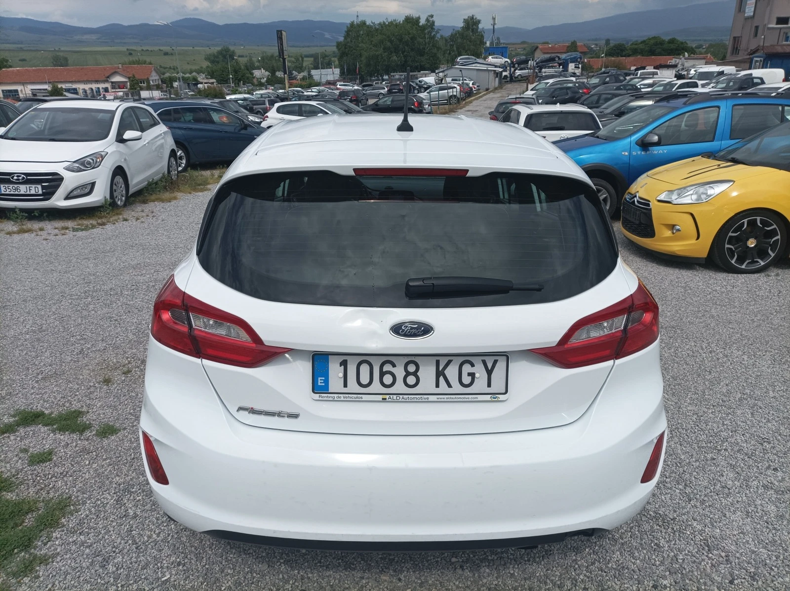 Ford Fiesta 1.1I-EURO6 - изображение 6