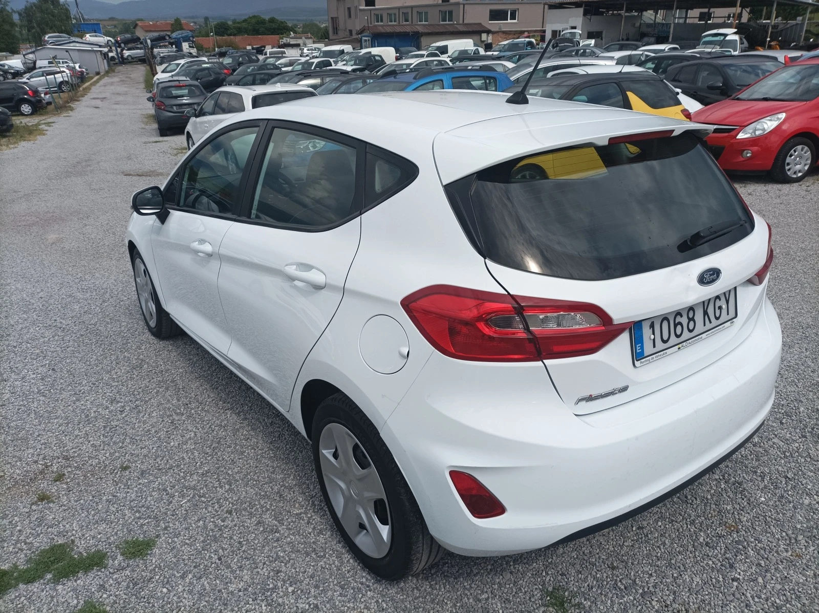 Ford Fiesta 1.1I-EURO6 - изображение 7