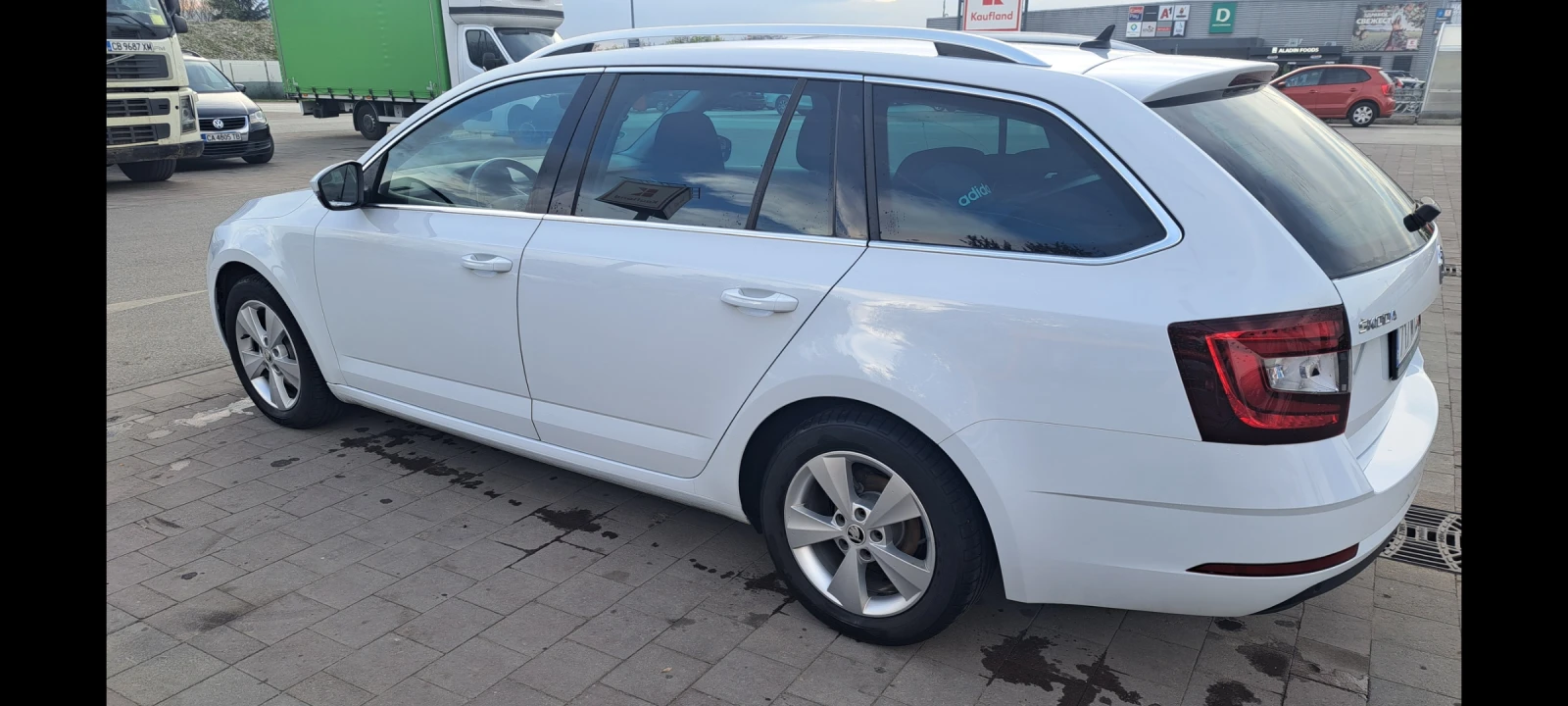 Skoda Octavia 2.0 TDI DSG6 - изображение 7