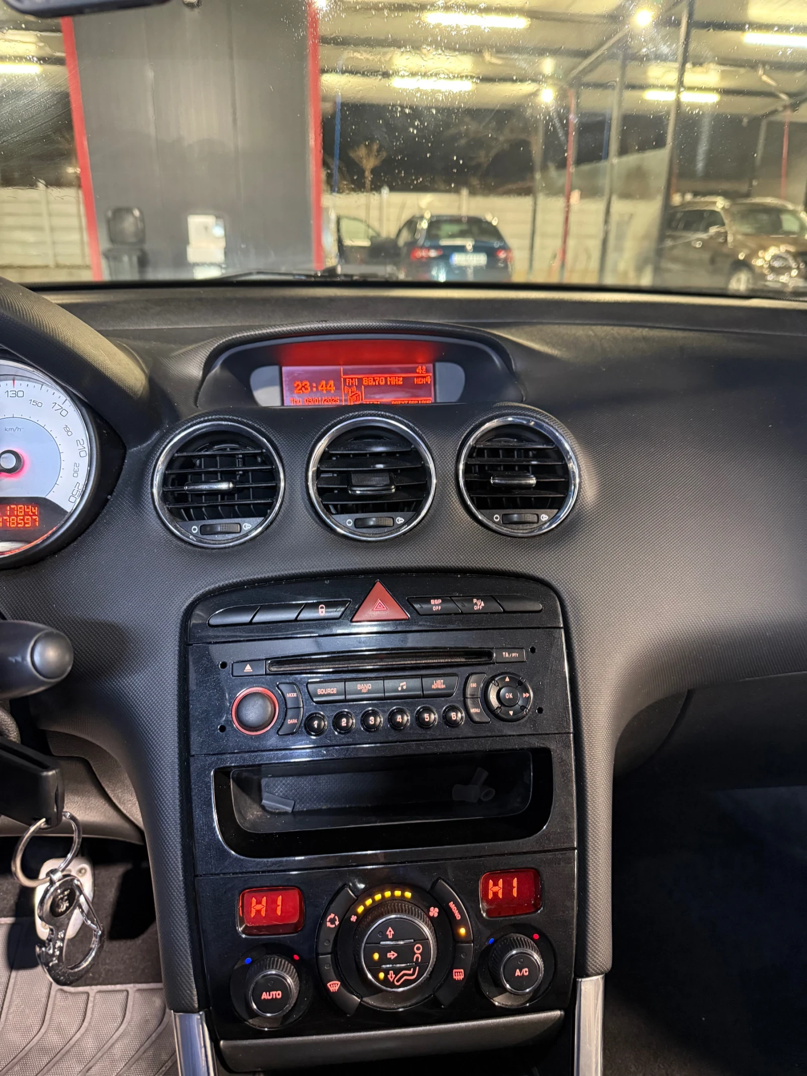 Peugeot 308 Gti 200 - изображение 9