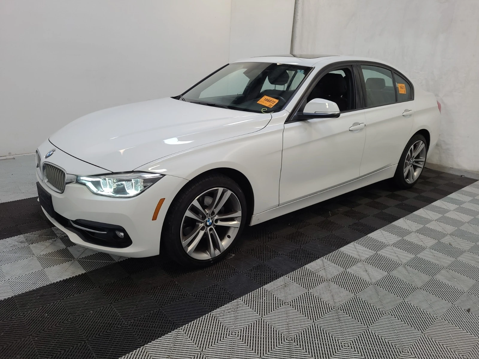 BMW 330 XDRIVE * * CARFAX * *   * *  | Mobile.bg   1