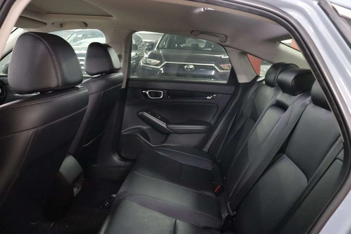 Honda Civic Touring  CARFAX - изображение 10