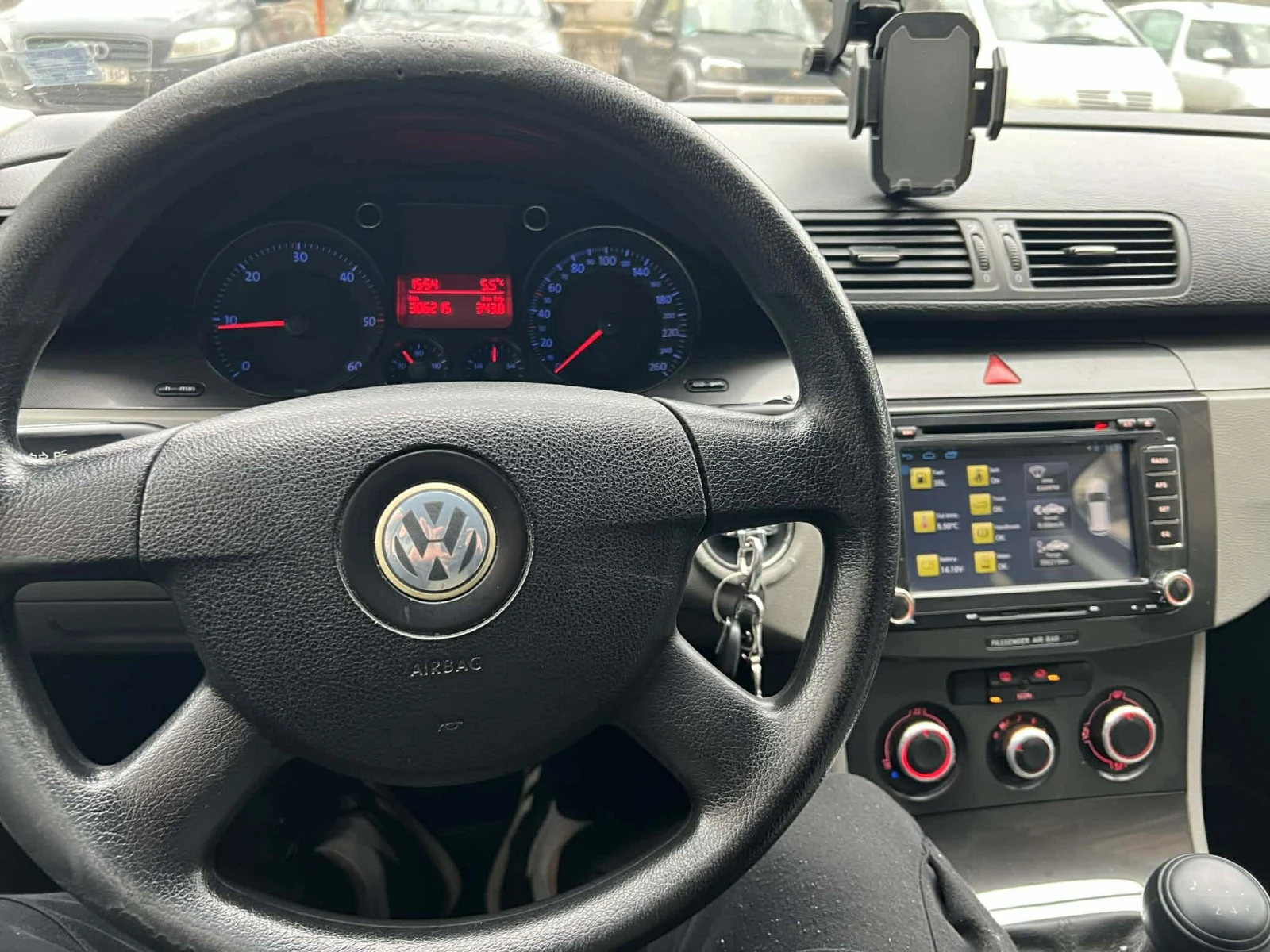 VW Passat B6 - изображение 5