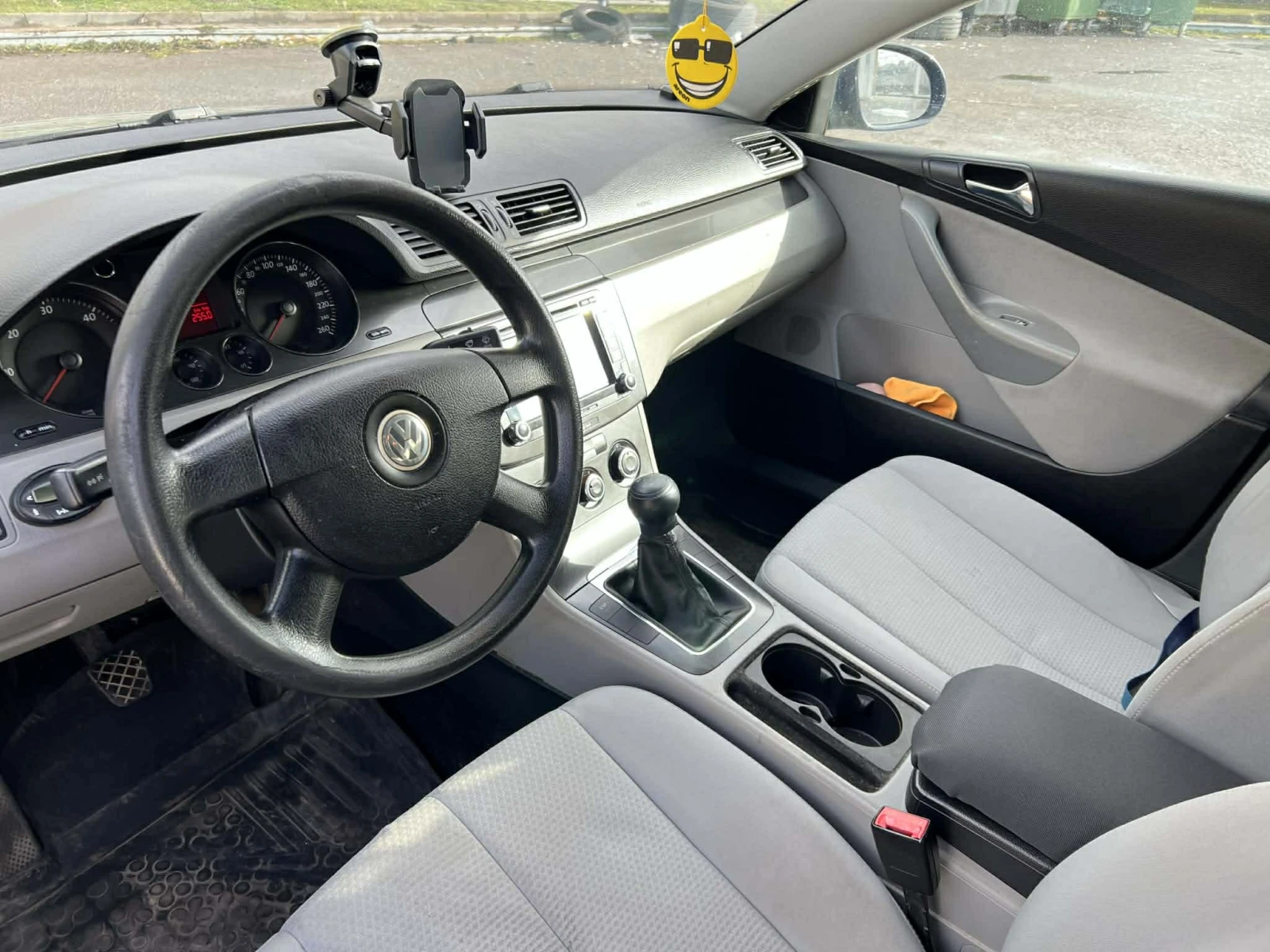 VW Passat B6 - изображение 7