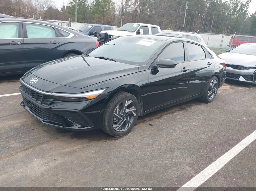 Hyundai Elantra 2.0L I-4 DOHC, VVT, 147HP Front Wheel Drive | Mobile.bg � ����������� 2