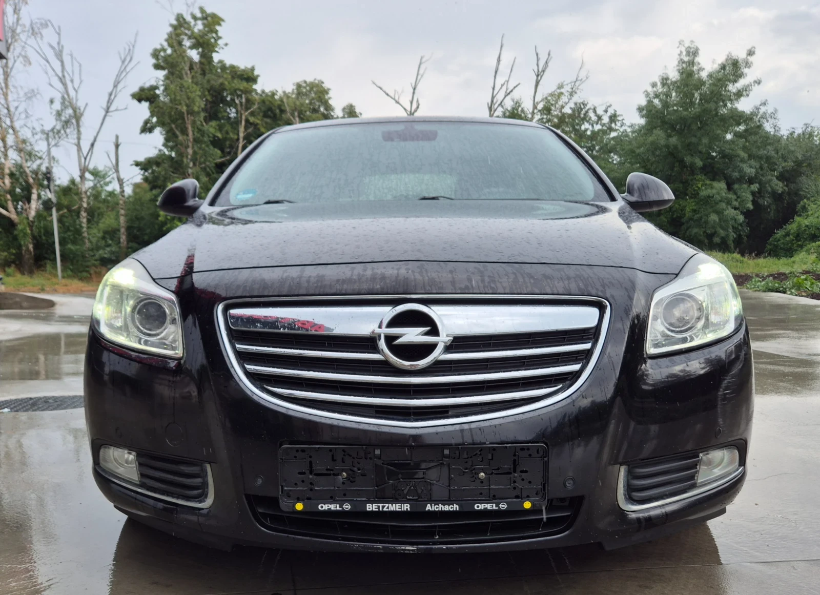 Opel Insignia, снимка 2 - Автомобили и джипове - 55372411