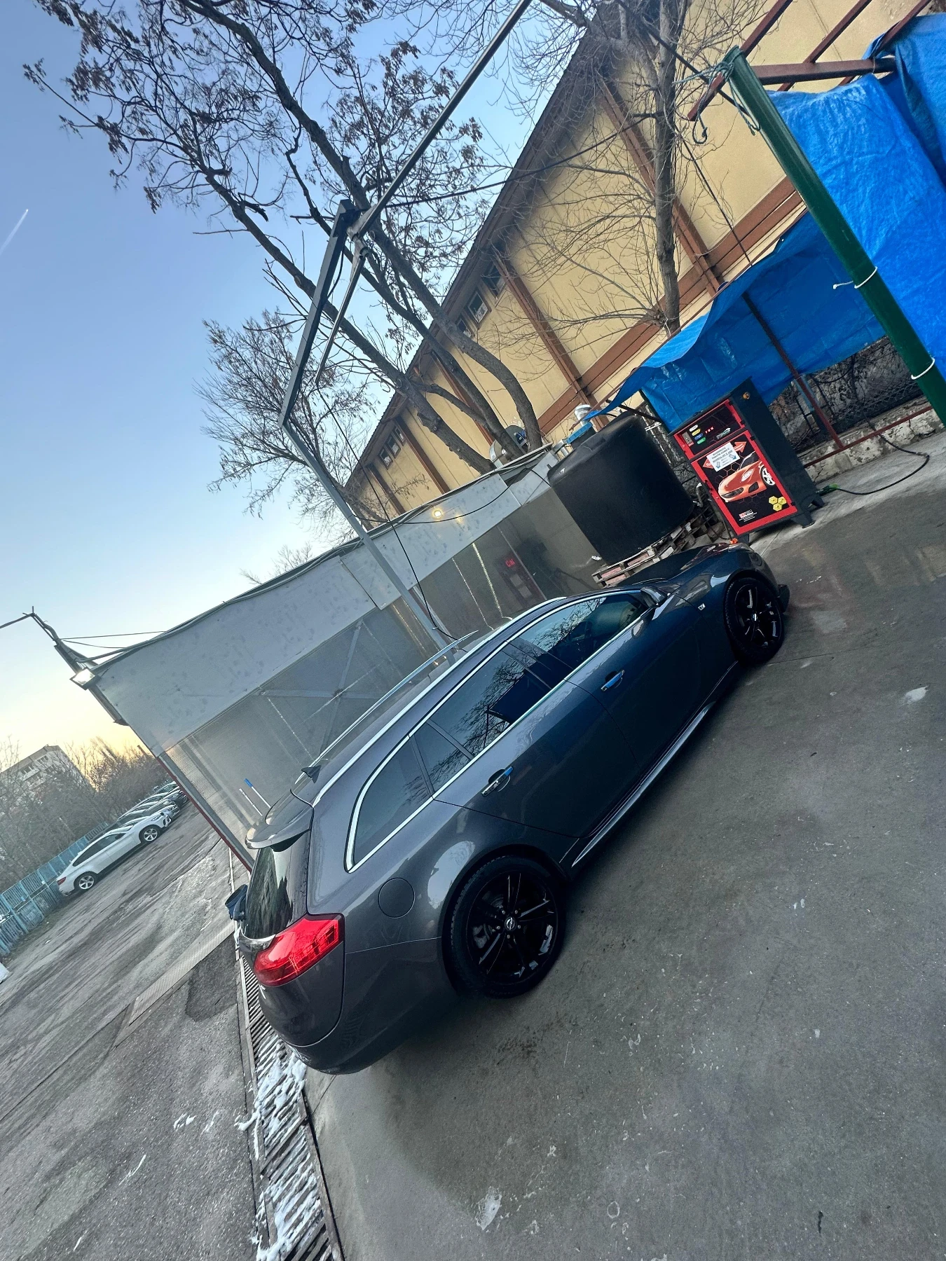 Opel Insignia 2.0 CDTI 160 HP Sport Tourer, снимка 8 - Автомобили и джипове - 55786452