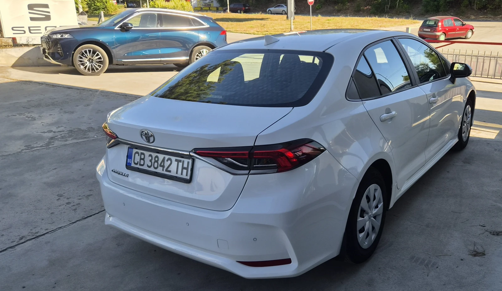 Toyota Corolla ГАРАНЦИЯ 2032г. 28365km., снимка 4 - Автомобили и джипове - 56009460