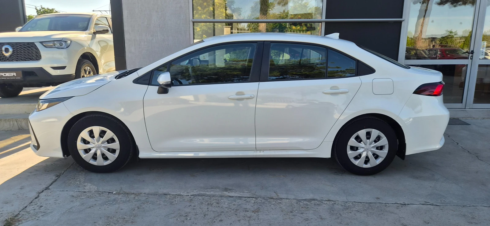 Toyota Corolla ГАРАНЦИЯ 2032г. 28365km., снимка 7 - Автомобили и джипове - 56009460