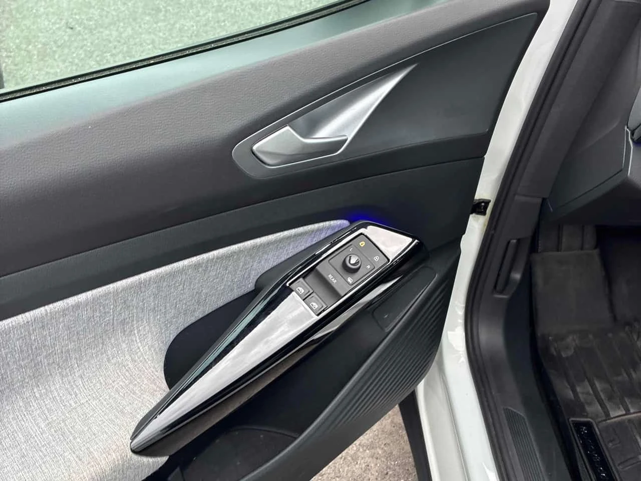 VW ID.4 Pro | ������ ���������������� �� VOLKSWAGEN | Mobile.bg � ����������� 10