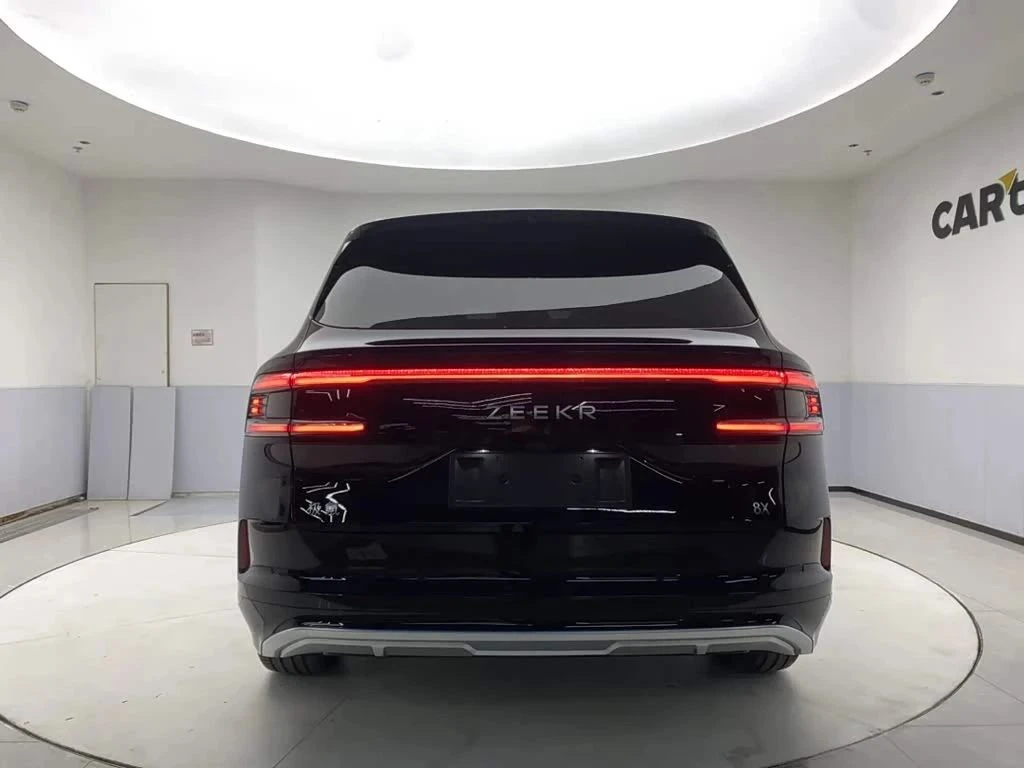 Zeekr 9X, снимка 6 - Автомобили и джипове - 56689624