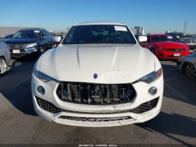 Maserati Levante S* Кожа* Подгрев* Keyless* Клип на мотор - 15308 € / 29939.85 лв. - 57984973 12