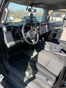 Toyota Fj cruiser - 17600 € / 34422.61 лв. - 22877810 7
