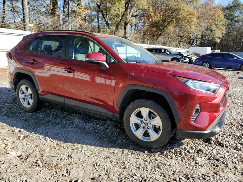 Toyota Rav4 XLE, снимка 4 - Автомобили и джипове - 49590079