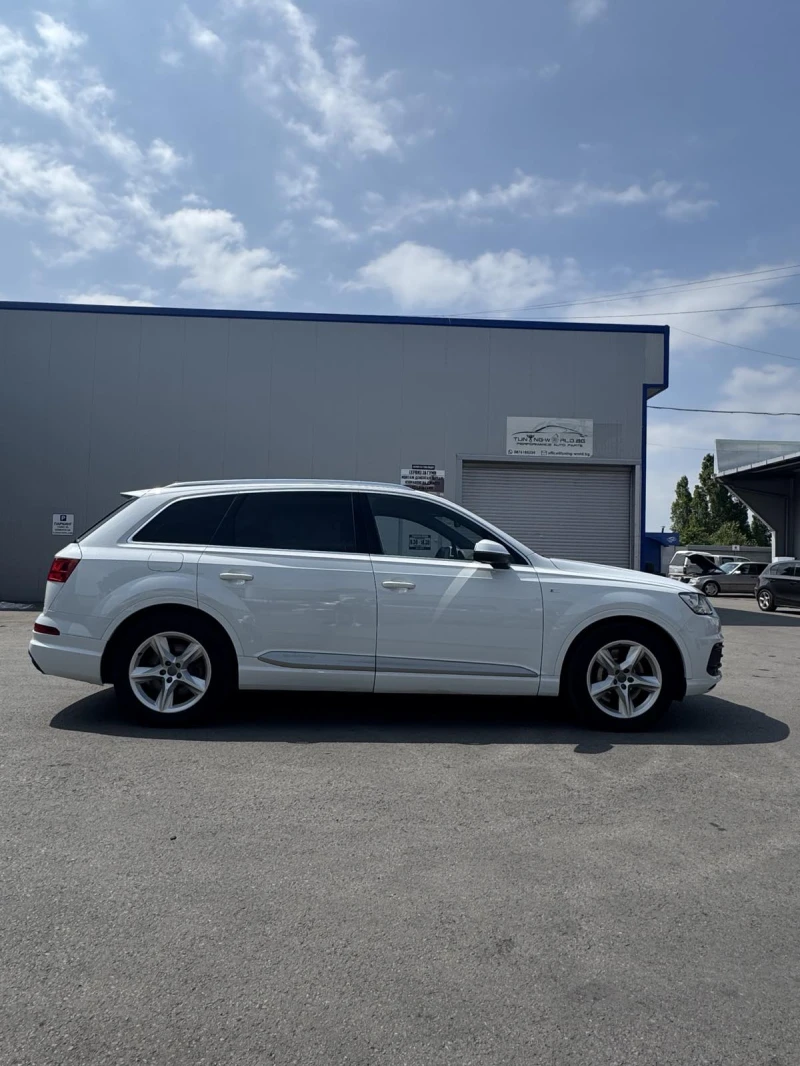 Audi Q7, снимка 6 - Автомобили и джипове - 52158866