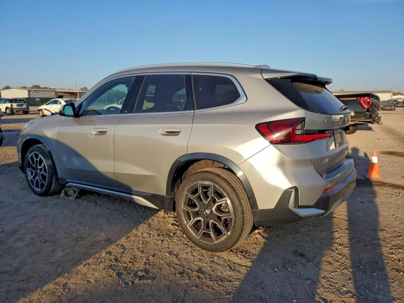 BMW X1 2l xDrive28I, снимка 2 - Автомобили и джипове - 53262477