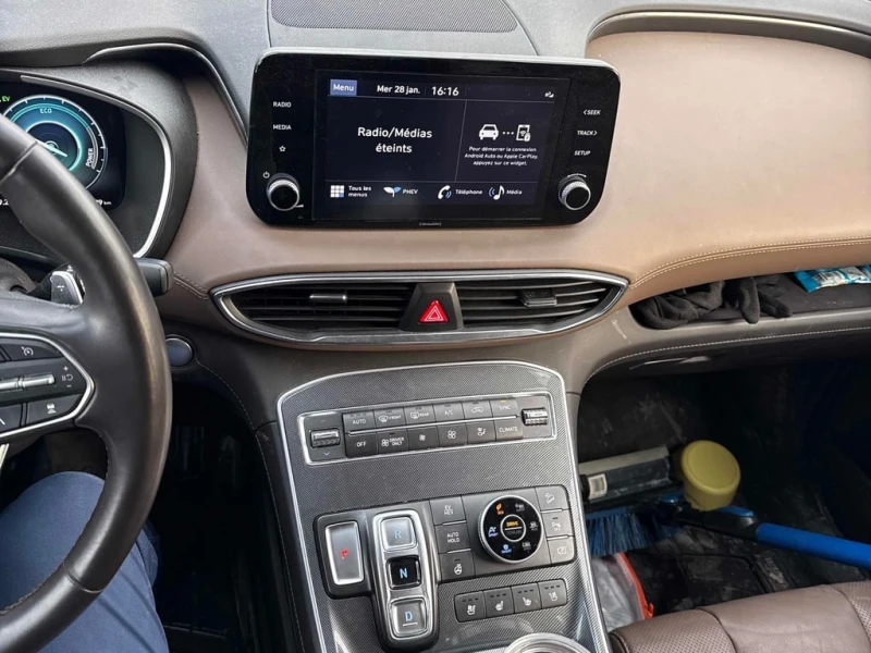 Hyundai Santa fe * Luxury * CARFAX * AWD (4x4) * ПОДГРЕВИ * , снимка 9 - Автомобили и джипове - 53267336