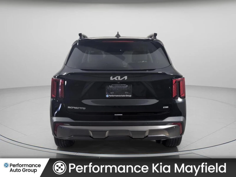 Kia Sorento * АВТО КРЕДИТ* ЦЕНА ДО БГ * СЕРВИЗНА ИСТОРИЯ * , снимка 4 - Автомобили и джипове - 53499442