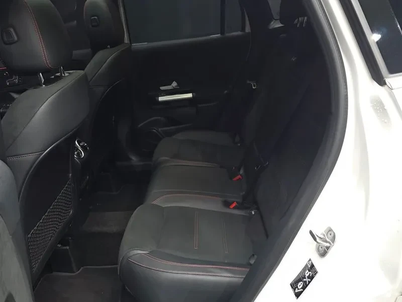 Mercedes-Benz GLA 250 4�4 / PANO/ DIST/ �������/ ����� | Mobile.bg � ����������� 12