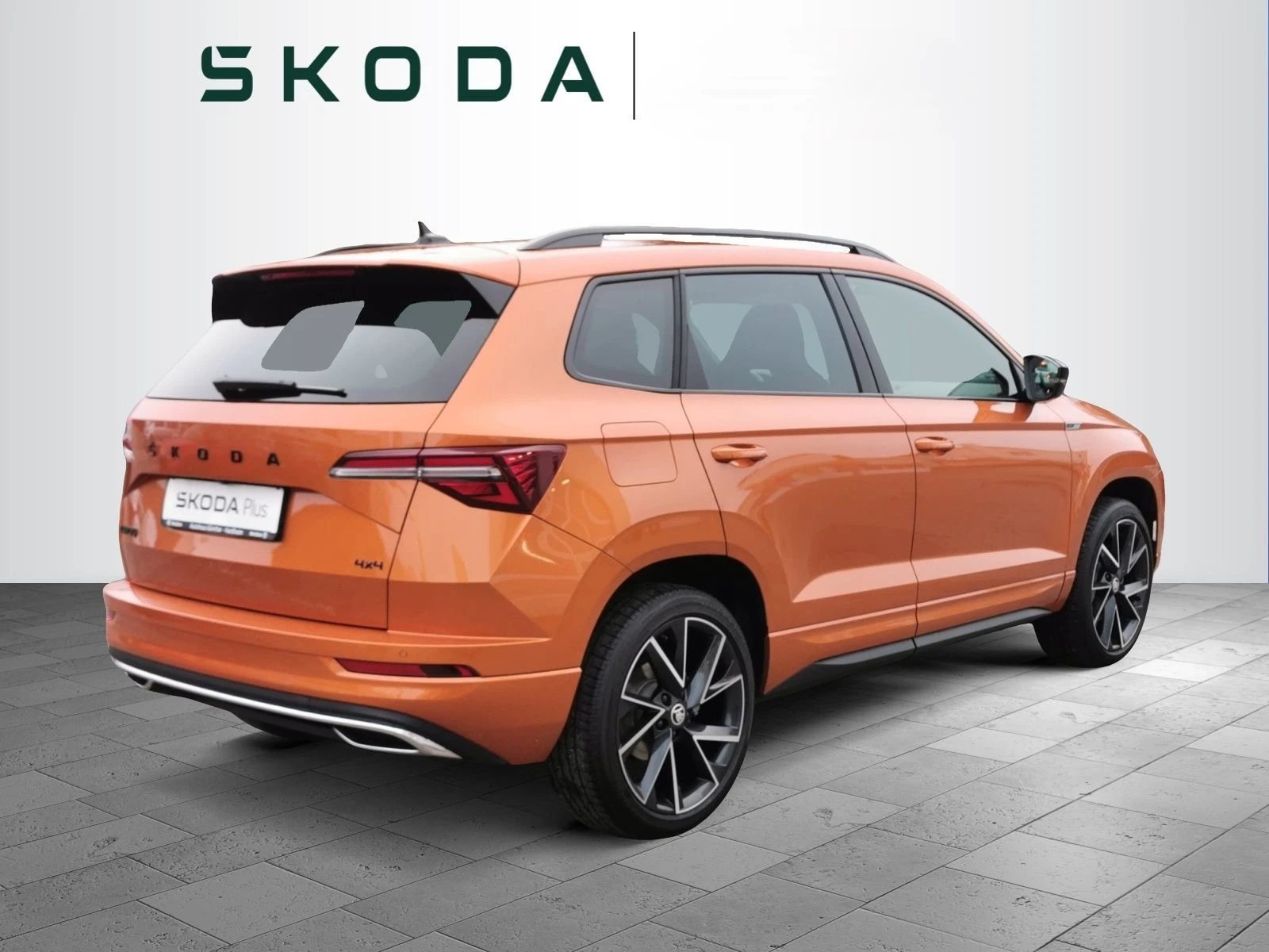 Skoda Karoq Sportline 2.0 TDI DSG 4x4 - изображение 4