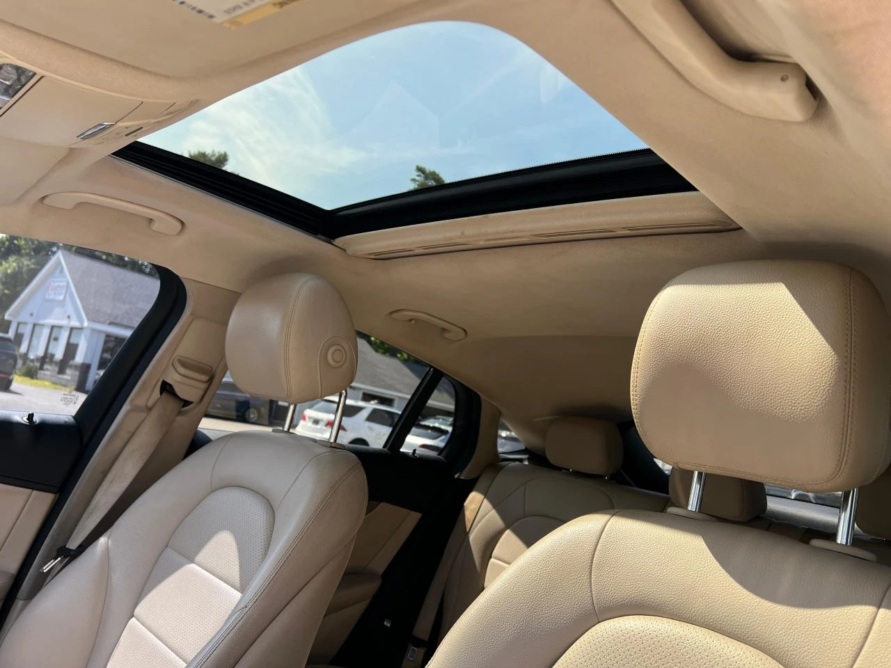 Mercedes-Benz GLC 300 COUPE 4MATIC* Burmaster* подгрев* шибидах - изображение 9