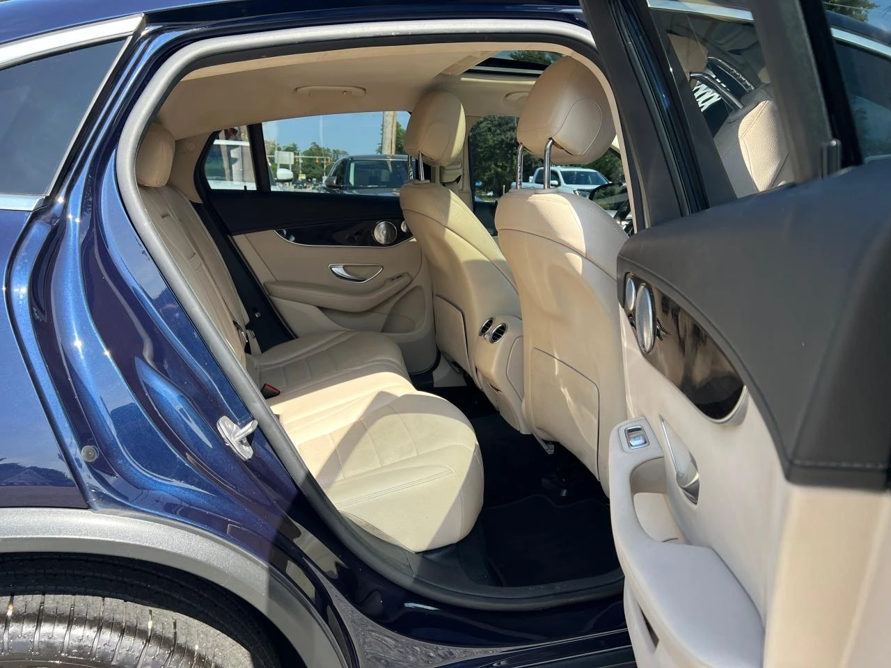 Mercedes-Benz GLC 300 COUPE 4MATIC* Burmaster* подгрев* шибидах - изображение 6