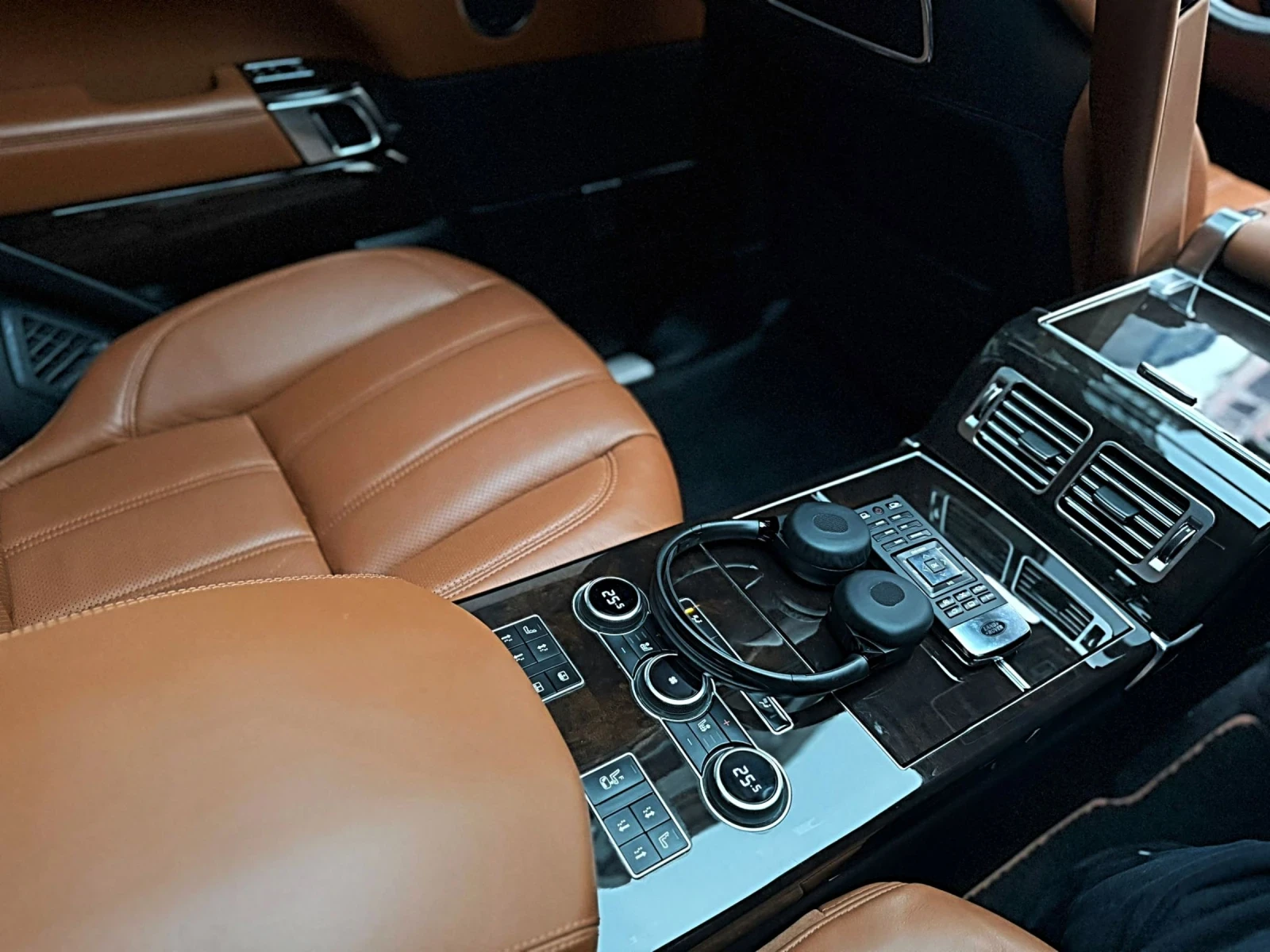 Land Rover Range rover Range Rover VOGUE LONG* 4.4d V8* AUTOBIOGRAPHY* 3x | Mobile.bg � ����������� 16