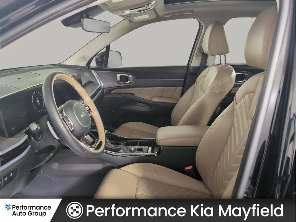 Kia Sorento * АВТО КРЕДИТ* ЦЕНА ДО БГ * СЕРВИЗНА ИСТОРИЯ *  - изображение 7