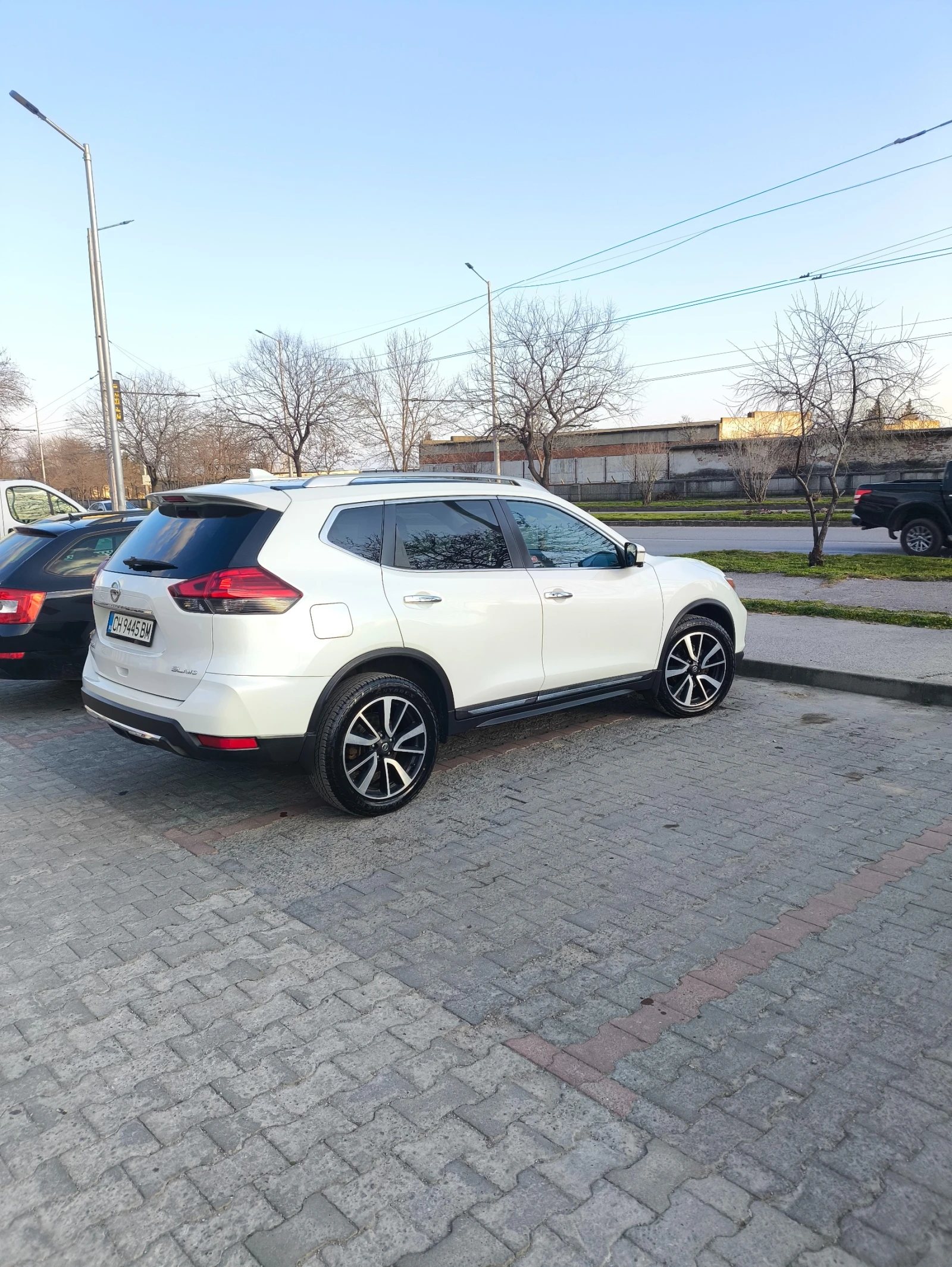 Nissan Rogue Platinum SL AWD, снимка 3 - Автомобили и джипове - 53933282