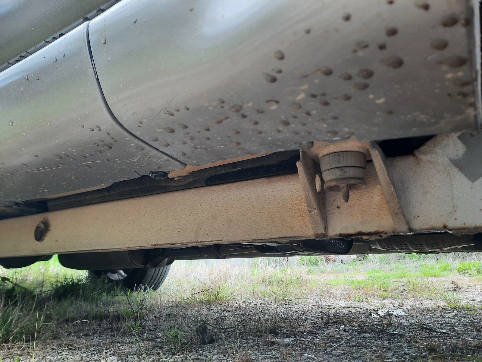 Suzuki Grand vitara 2.0 бензин.газ, снимка 14 - Автомобили и джипове - 54301913