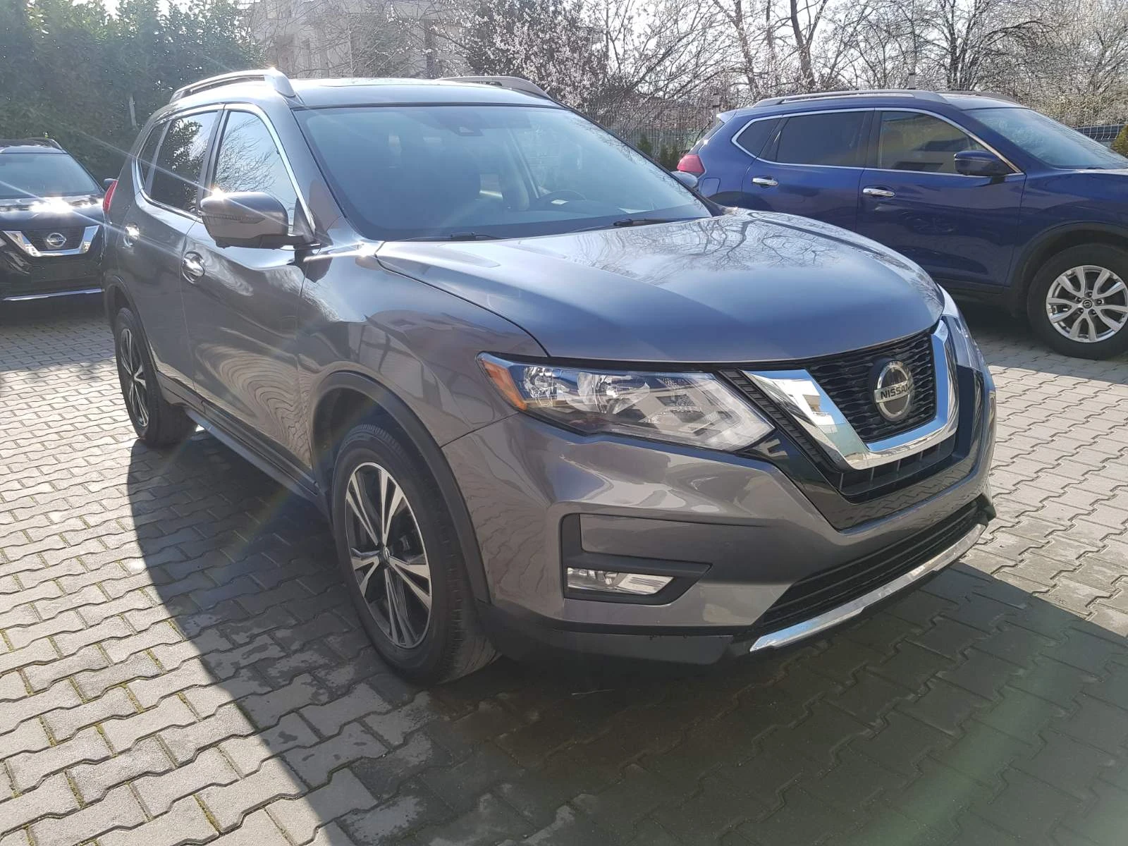 Nissan Rogue, снимка 2 - Автомобили и джипове - 54588530